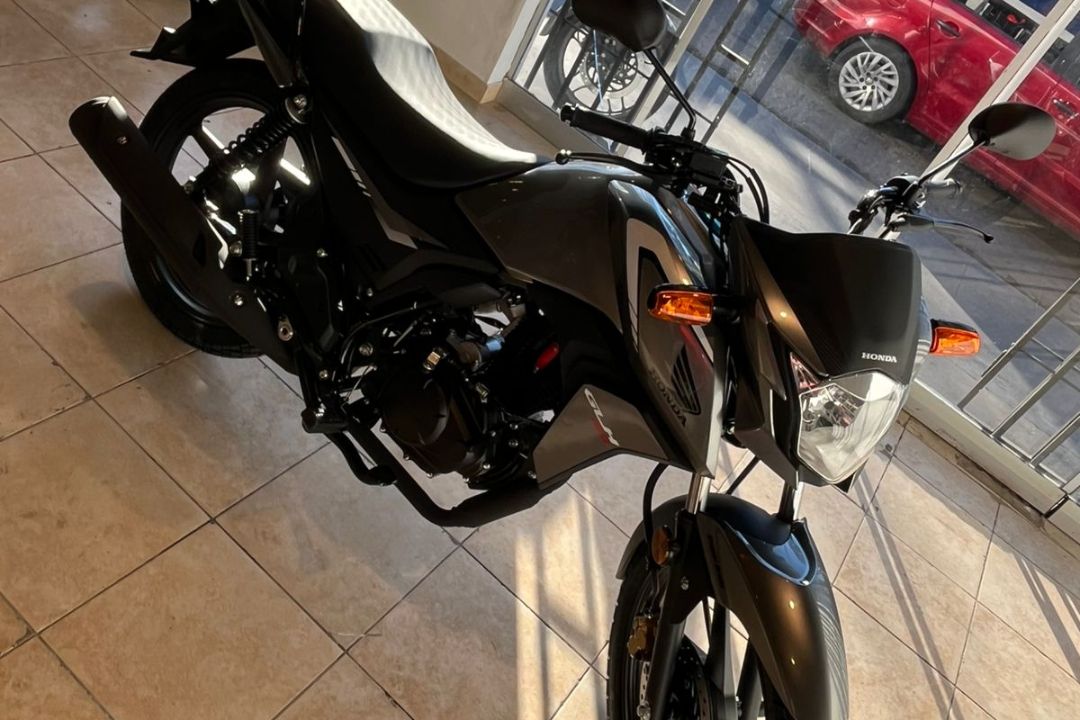 foto- HONDA MOTOS-CALLE
